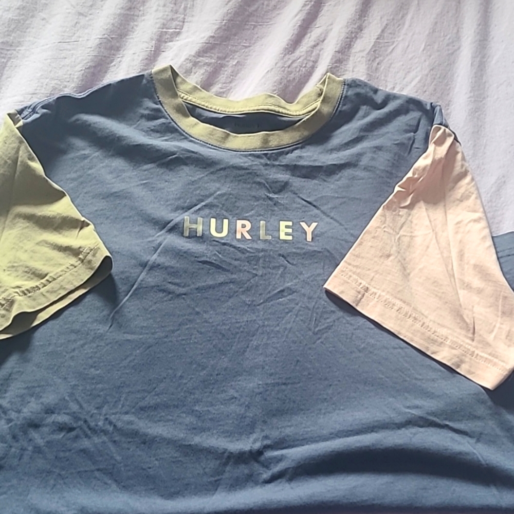 Hurley T-shirt  size M